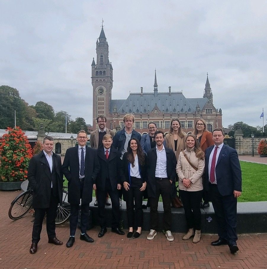 Photo of 2022 Anglo-Dutch exchange attendees